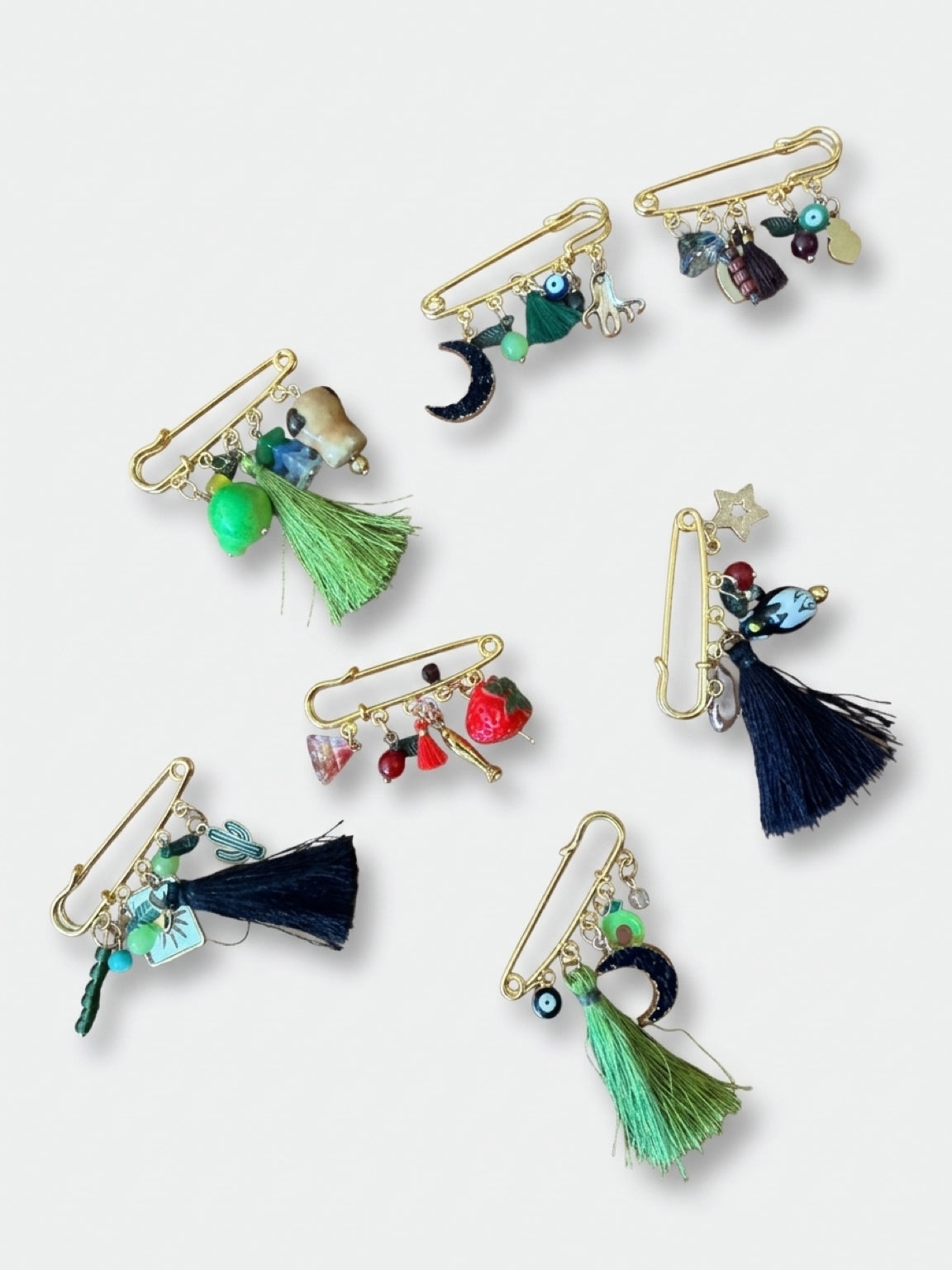Whimsical Charm Statement Safety Pin – Quirky Mix-and-Match Accessory for Sneakers, Bags, & Jackets